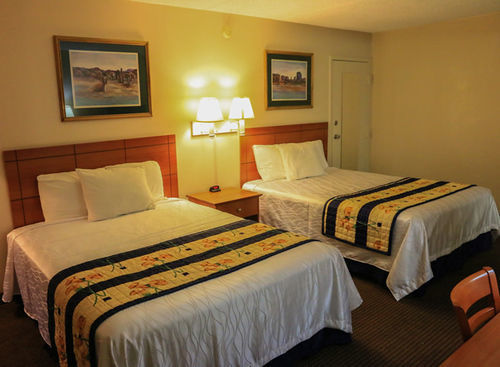 Vacation Inn Phoenix Dış mekan fotoğraf