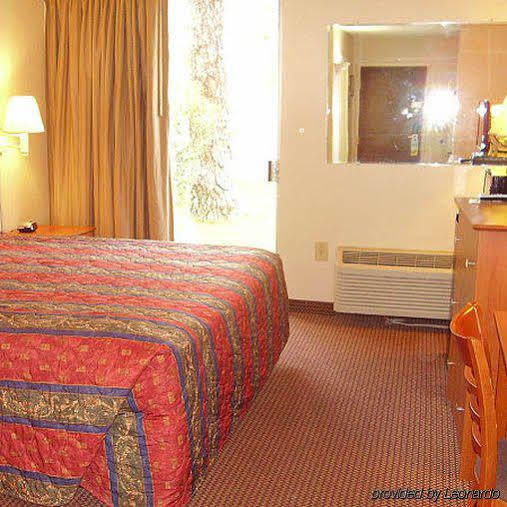 Vacation Inn Phoenix Dış mekan fotoğraf