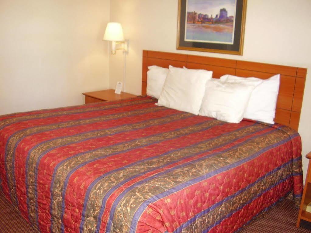 Vacation Inn Phoenix Dış mekan fotoğraf